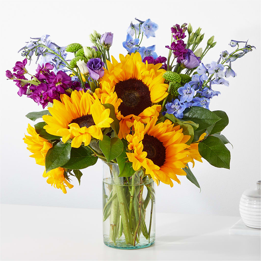 Catching Rays Bouquet – Roseland Floral Co Inc, Charlotte NC