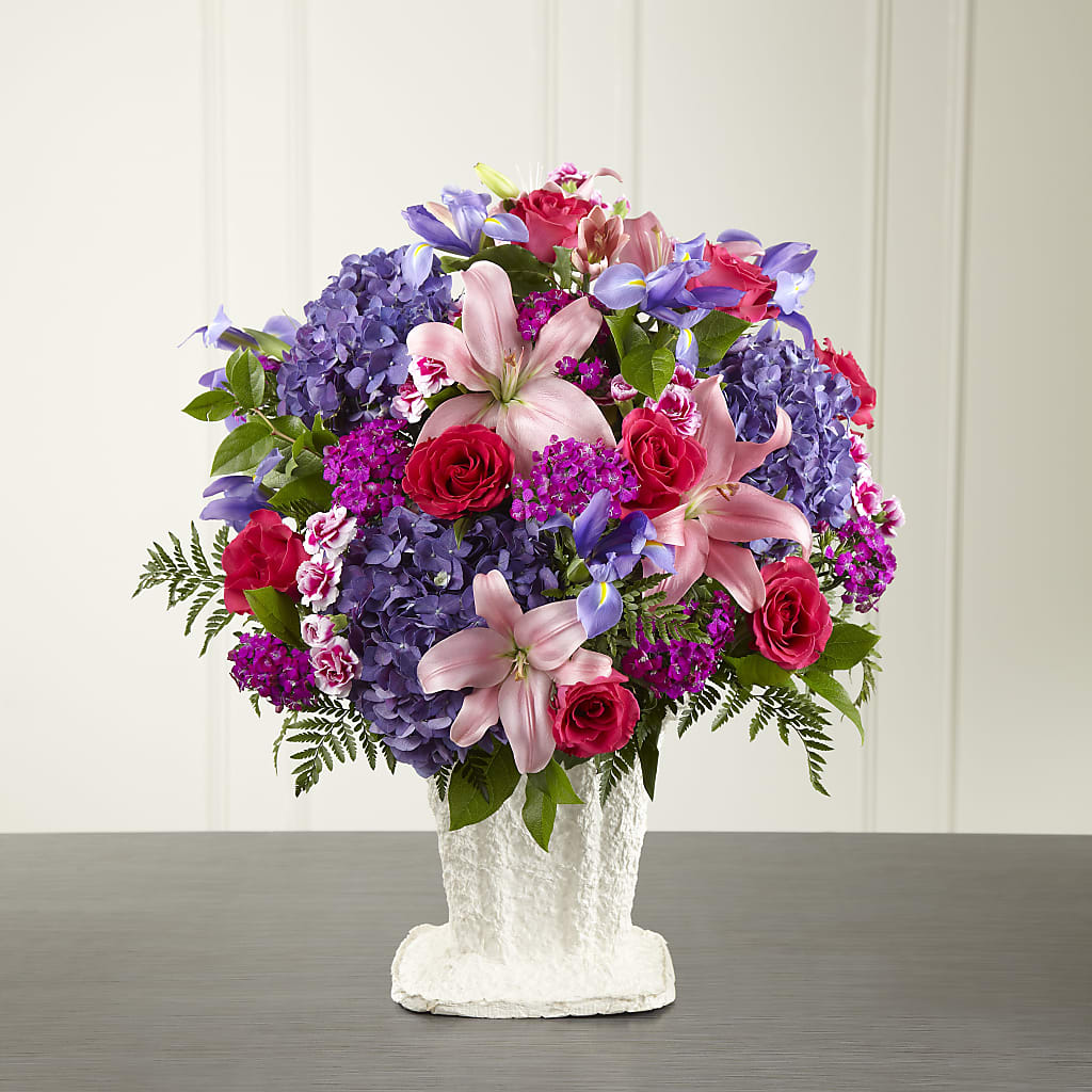 We Fondly Remember Arrangement – Roseland Floral Co Inc, Charlotte NC