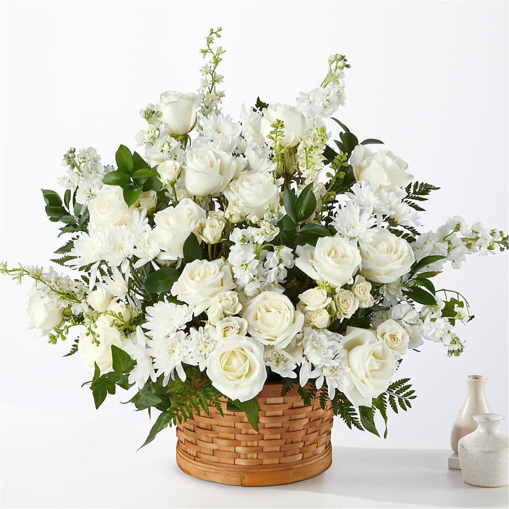 Heartfelt Condolences Arrangement – Roseland Floral Co Inc, Charlotte NC