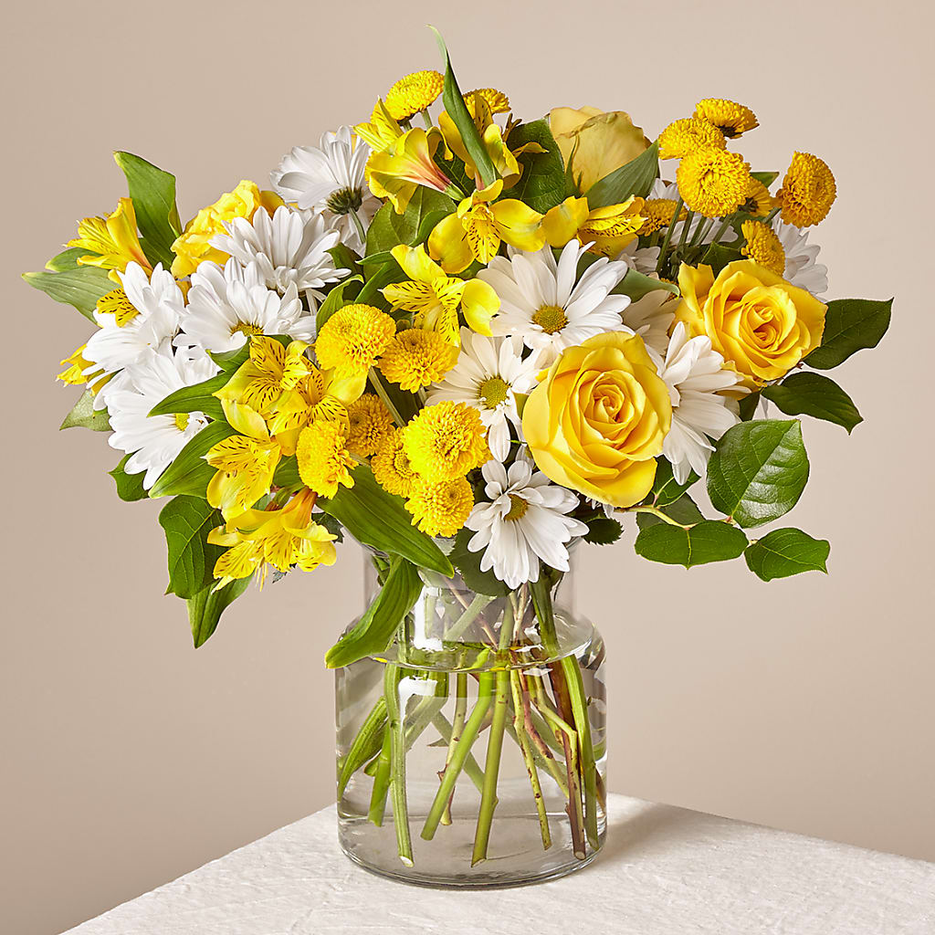 Sunny Sentiments Bouquet – Roseland Floral Co Inc, Charlotte NC