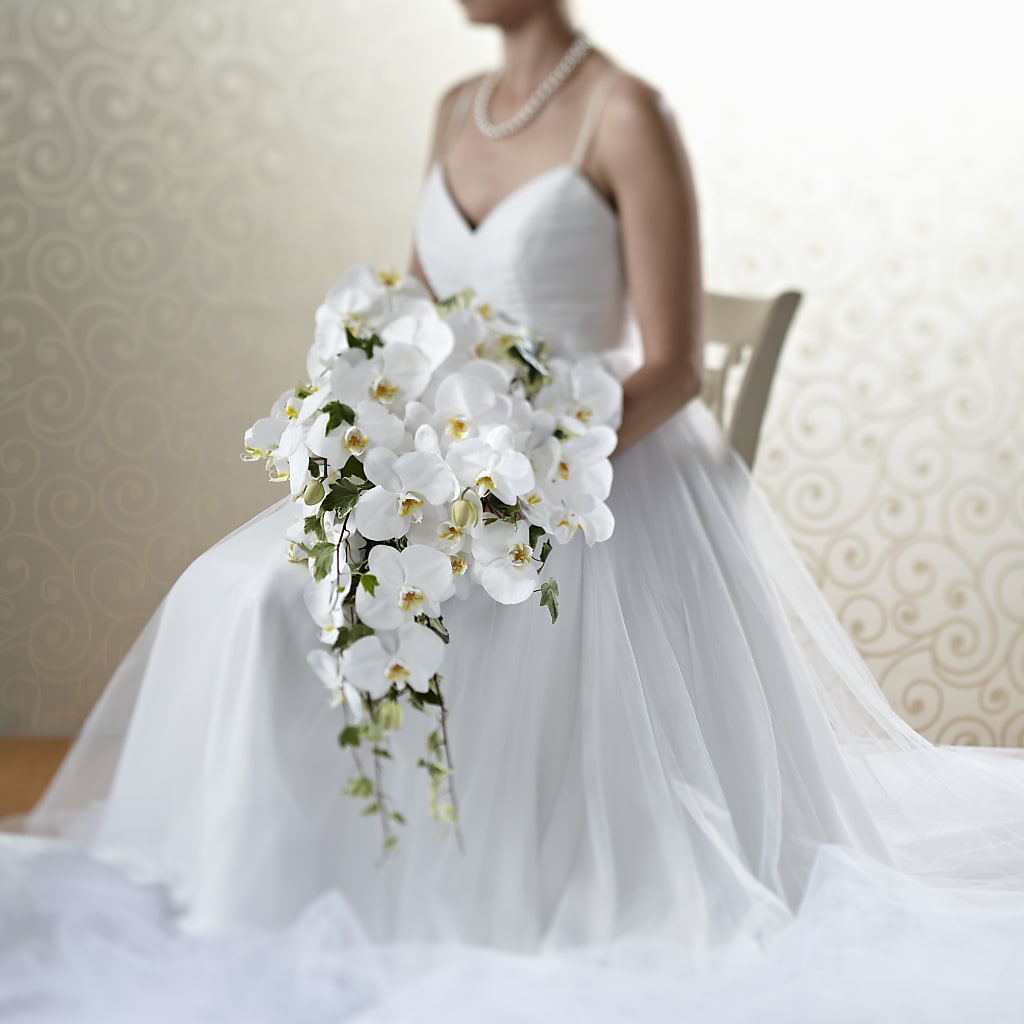 Classic White Bouquet – Roseland Floral Co Inc, Charlotte NC