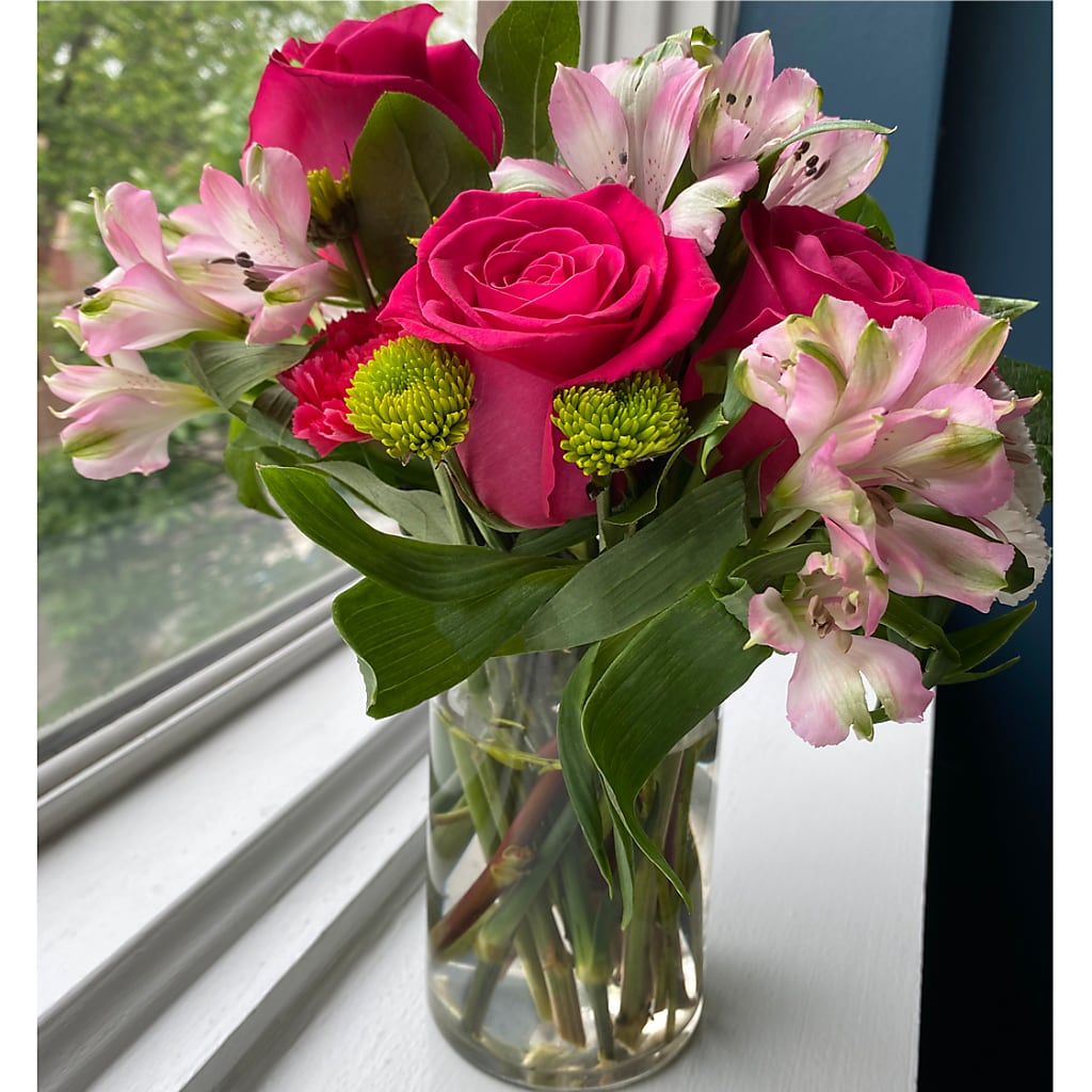 Sweet & Pretty Bouquet –  Roseland Floral Co Inc, Charlotte NC
