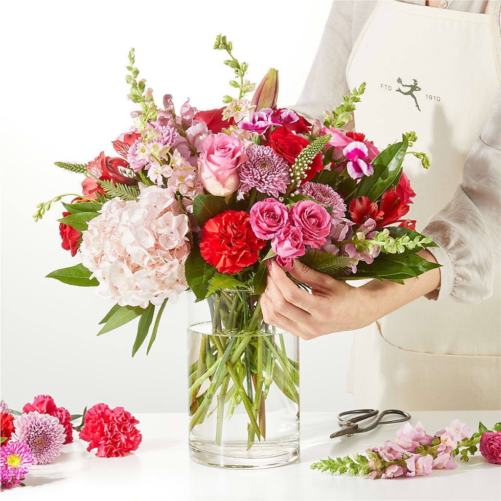 Swooning Over You - A Luxury Florist Original –  Roseland Floral Co Inc, Charlotte NC